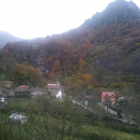 Apartmán Apartamento Brana El Revellon Senda Del Oso San Martin (Asturias)